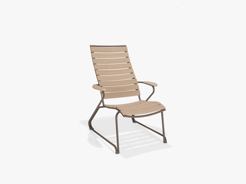Fountainhead Lounge - M70002