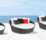 Chorus Round Outdoor Daybed