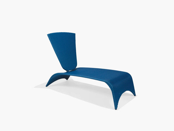 Zuma Nest Chaise Lounge with Folding Back